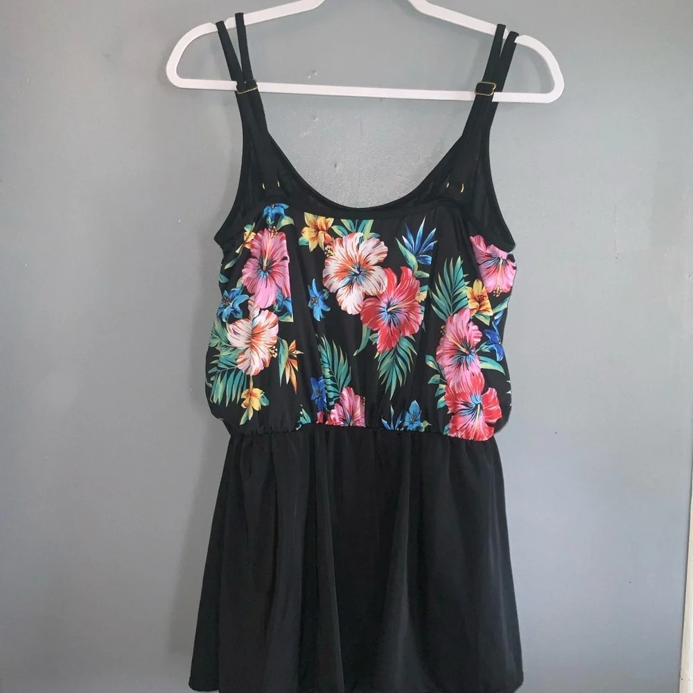 Inches Away Black With Multicolor Tropical Floral Print Swim Dress Size 12